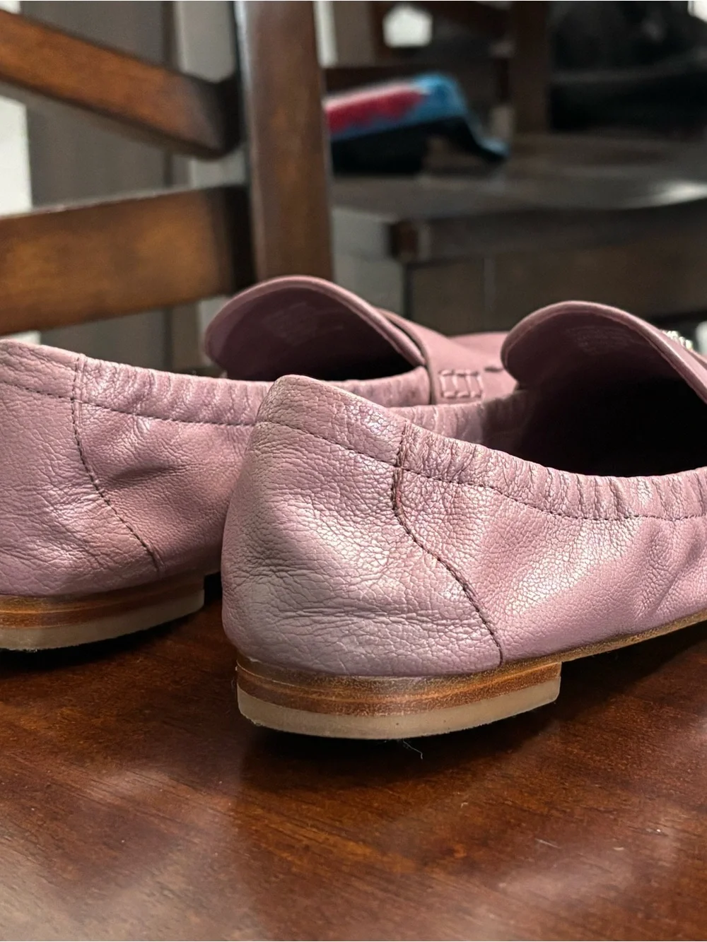 Tory Burch Dusty Rose Leather Loafers with Logo Accent
